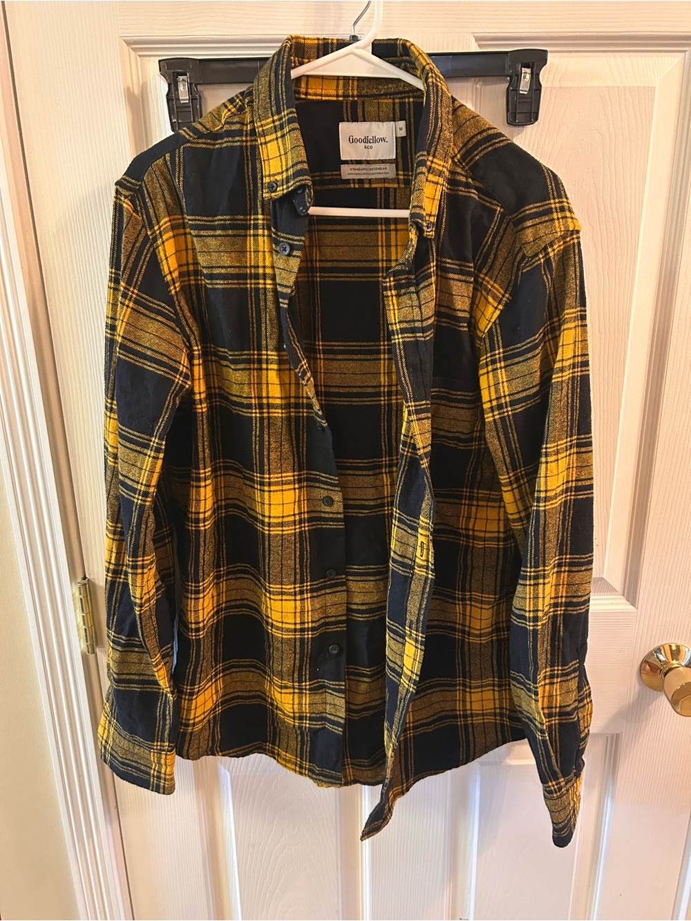 Goodfellow & Co Yellow and Black Plaid Button-Down Shirt